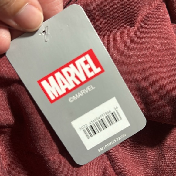 Disney Marvel 3XL - Picture 6 of 6
